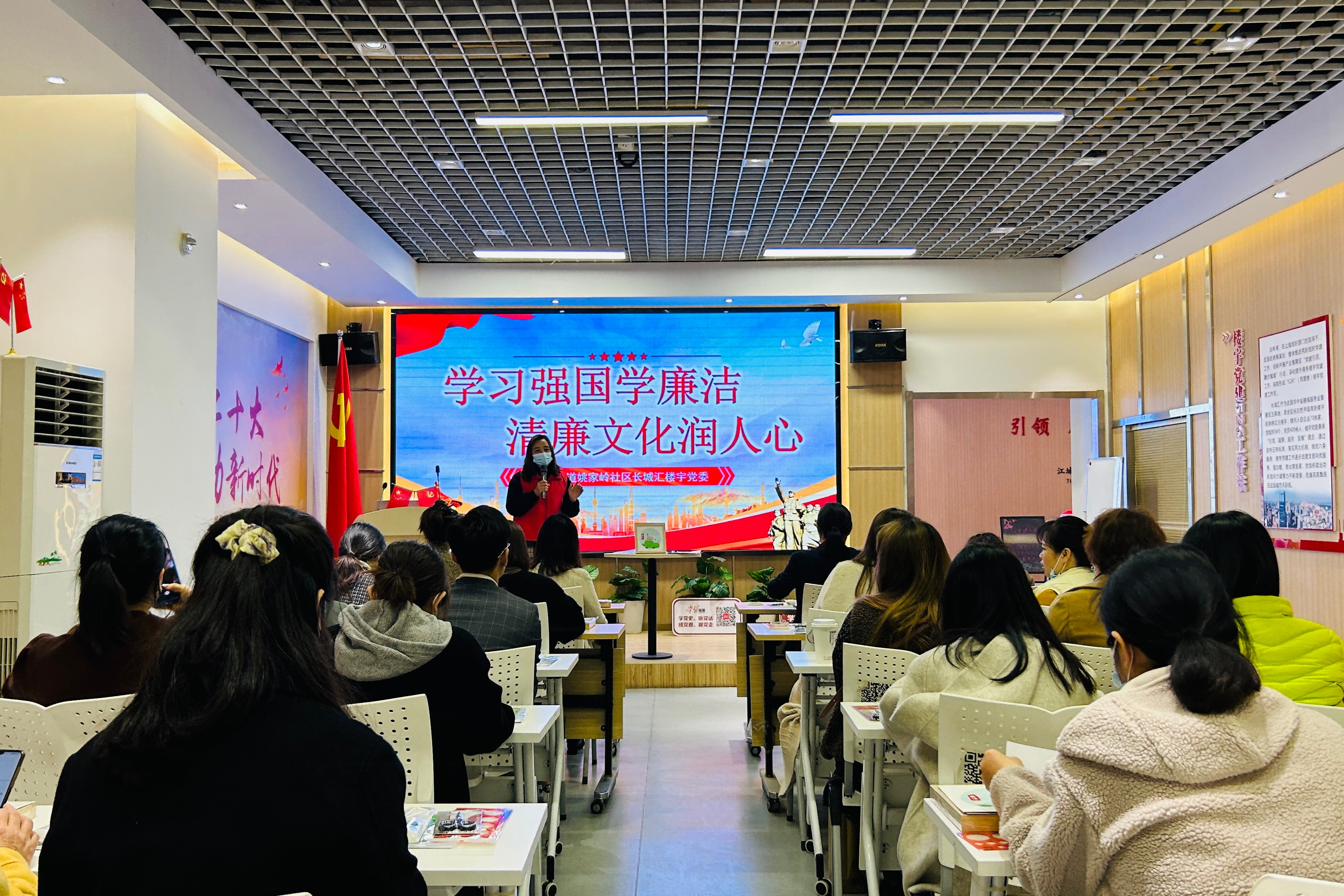 圖片黨群(1).png 圖片黨群(1).png